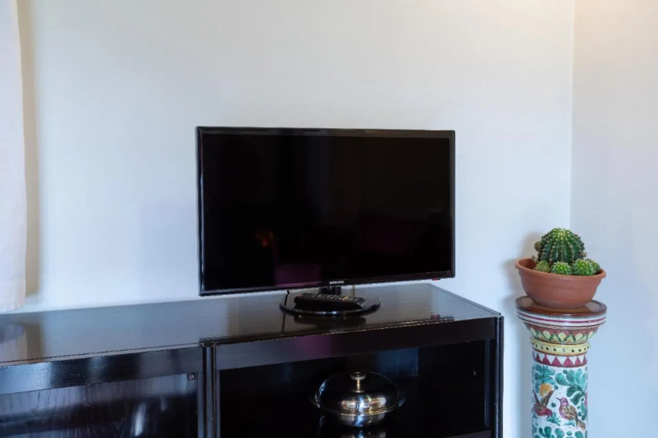 Villa Casa Indipendente con Giardino e Parcheggio Privato Perugia Italia
